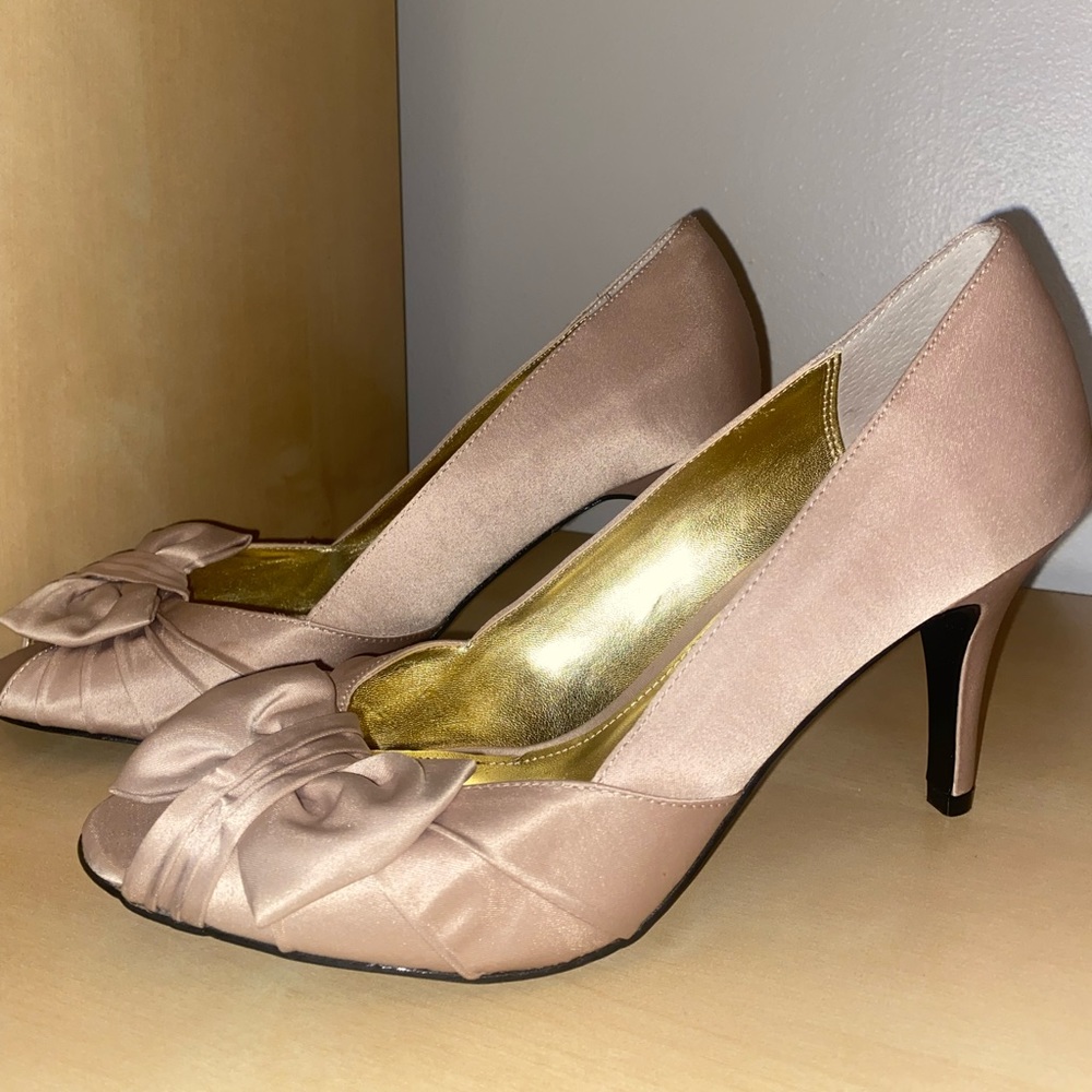 Nina Forbes Satin Peep Toe Heels 9